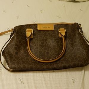 Women's hand or shoulder bag
